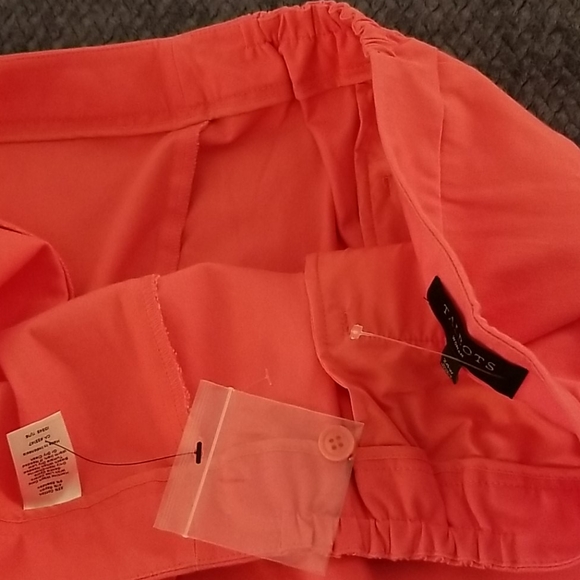 Orange pants - Picture 4 of 4